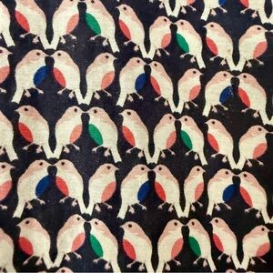 EUC JCPenney Geometric Bird Motif Novelty Pattern Button Down Shirt Silk Blend